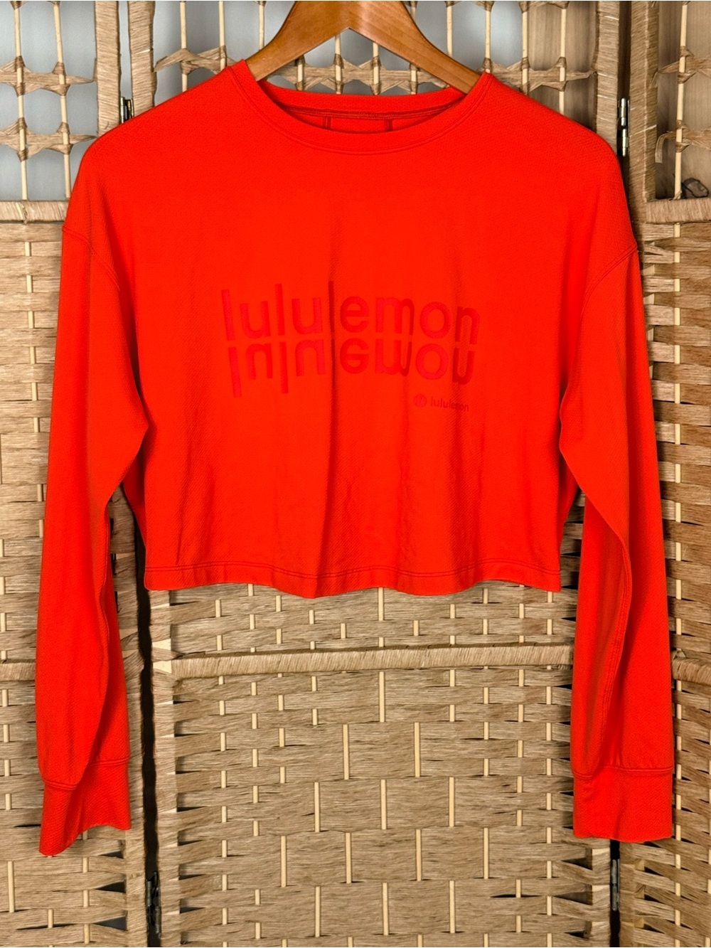 Lululemon Muscle Love Long Sleeve with Spellout Motif Autumn Red Size 4